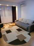 Închiriez apartament semicentral
