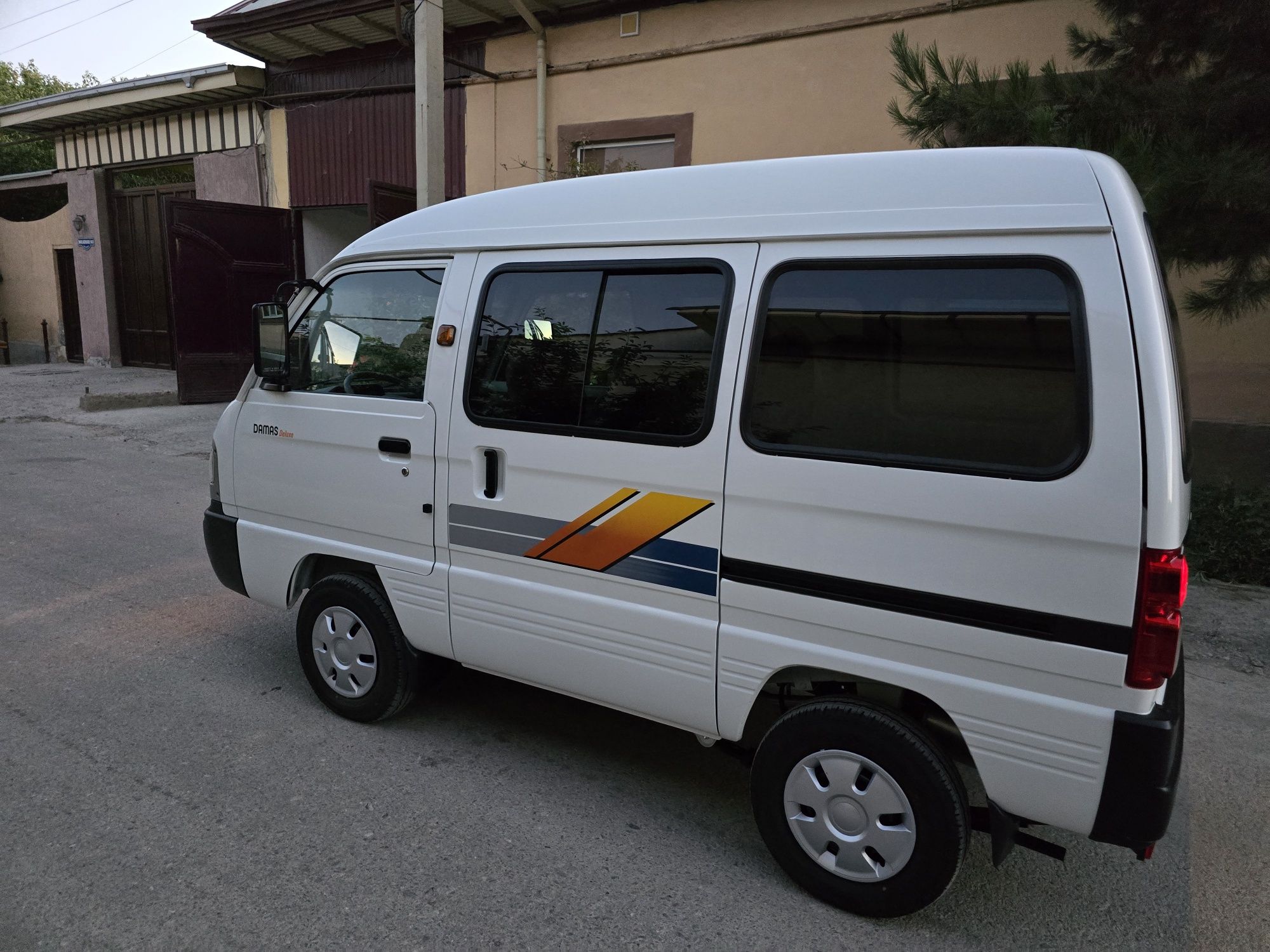 Yangi damas sotiladi 600km yurgan hali