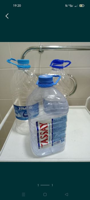 Продам баклажки 5л