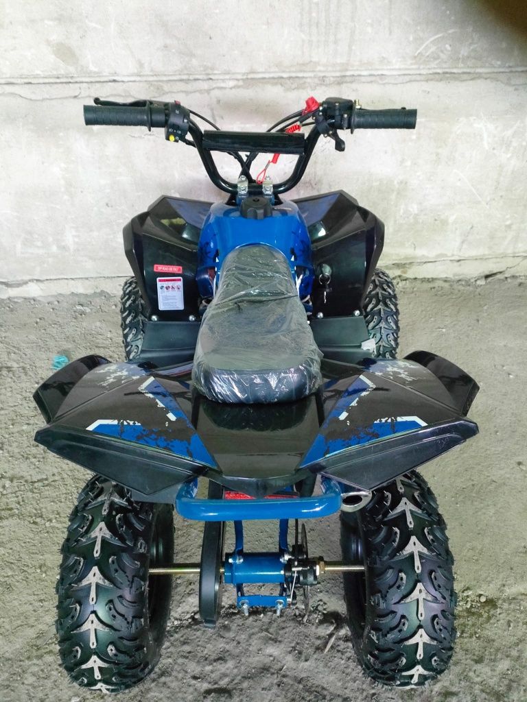 Atv Quad Ultra Renegade benzina 49cc pornire la buton si sfoara NOU