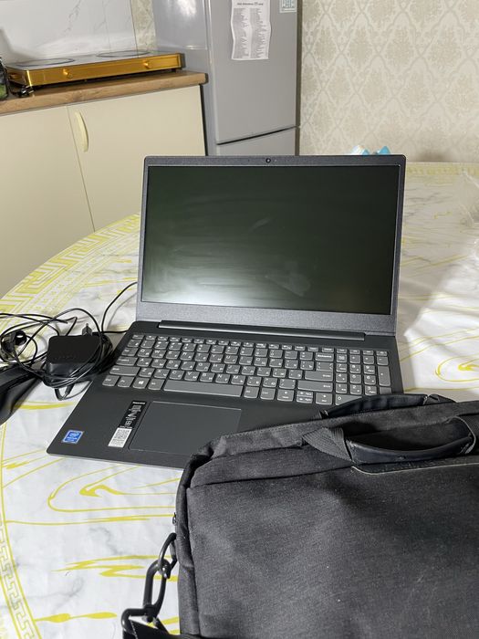 Ноутбук на запчасть