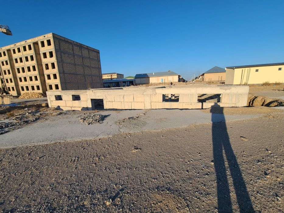 Чала курилган ер майдон срочно сотилад