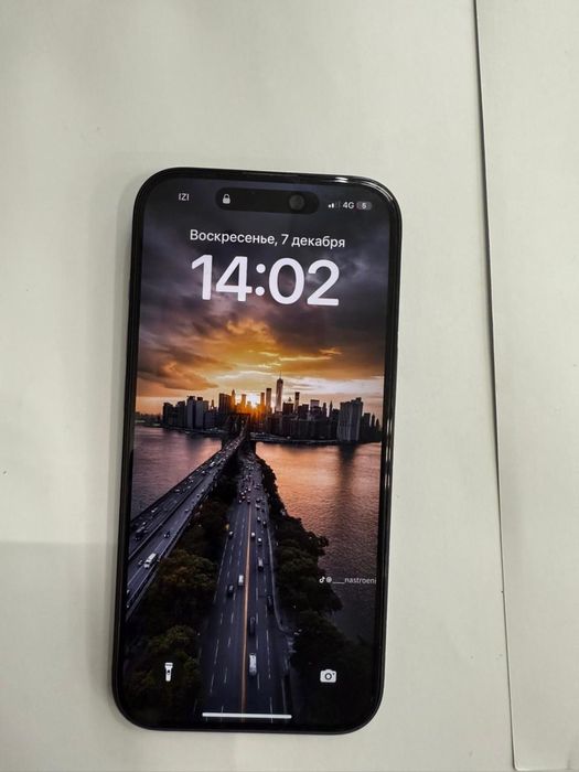 Айфон 15. В отличном состоянии