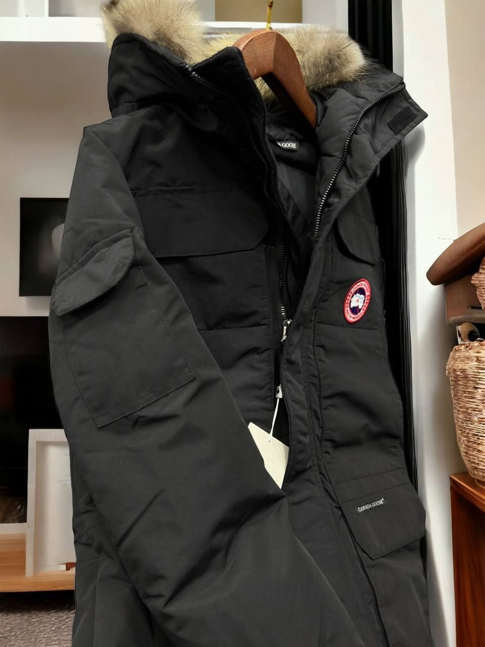 Geaca Canada Goose de iarnă