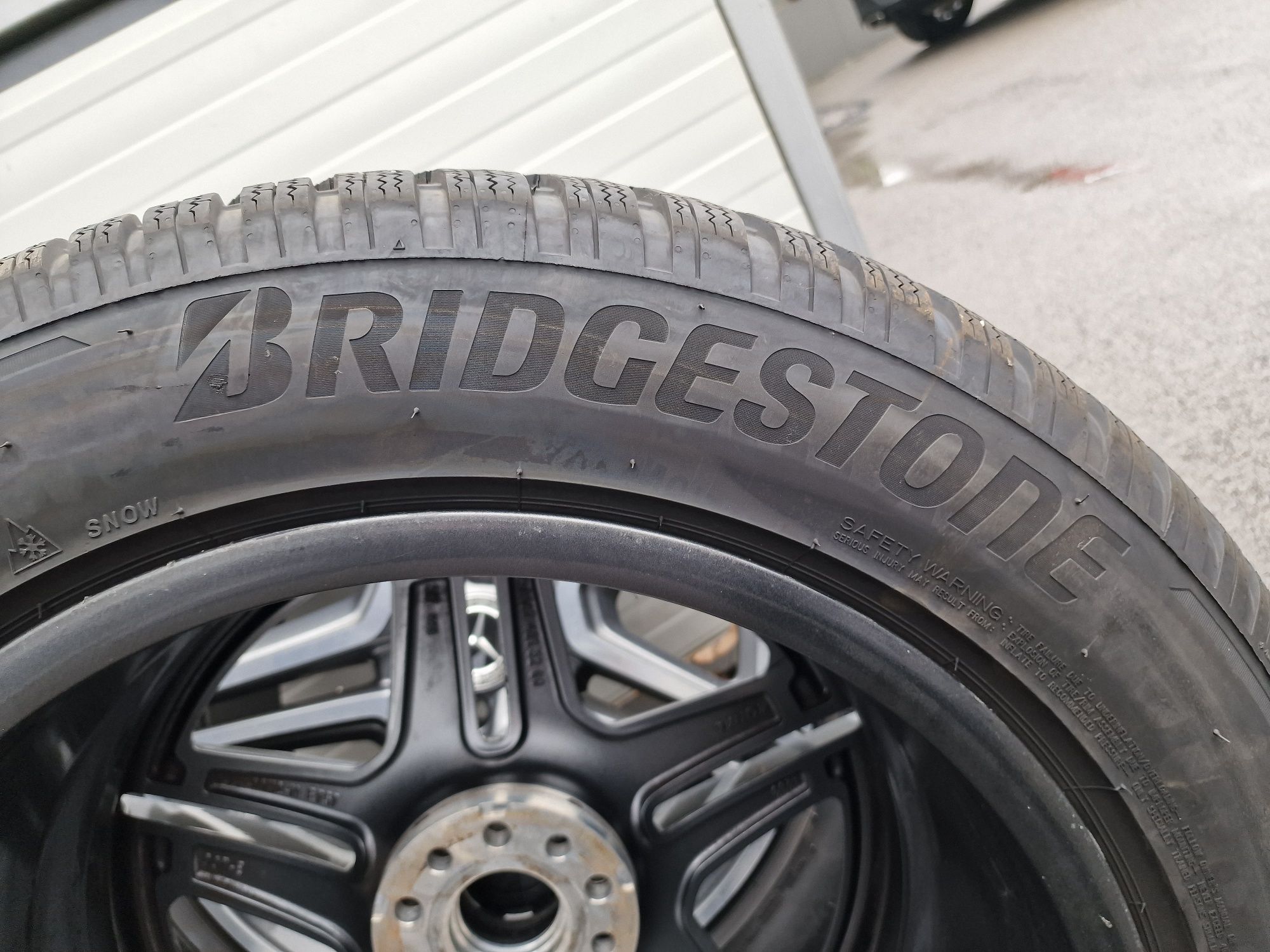 Гуми с Джанти за MB GLE V167 275/50 R20 Bridgestone dot 2022