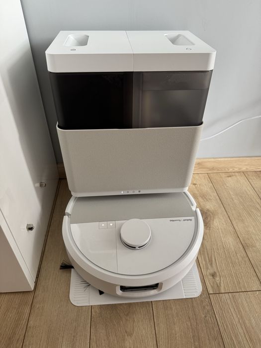 Прахосмукачка робот iRobot Roomba Plus 505 Combo + AutoWash