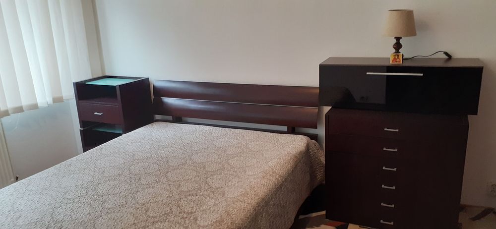 Închiriez apartament Podu Ros