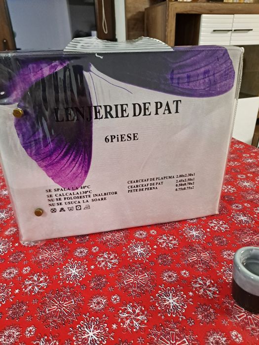 Lenjerie superba..6 piese..finet