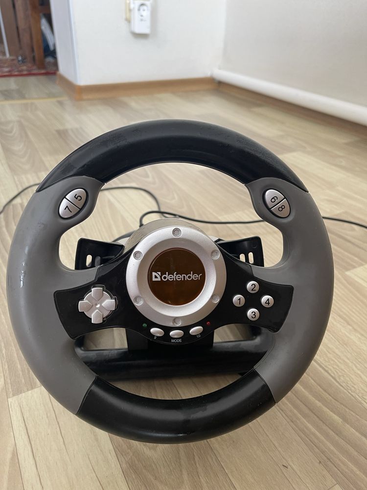 Руль Defender Challenge Mini LE