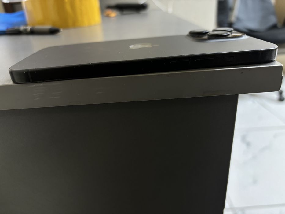 Iphone 16 Pro Max в идеальном состояние