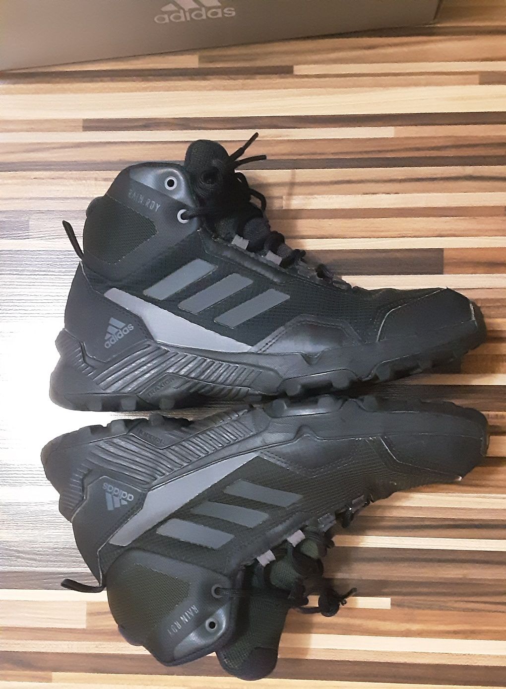 (42 2/3) ADIDAS Terrex  Estrail 2.0 Mid RDY трекинг обувки