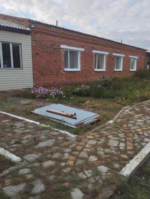 продам дом на земле 147 кв. м