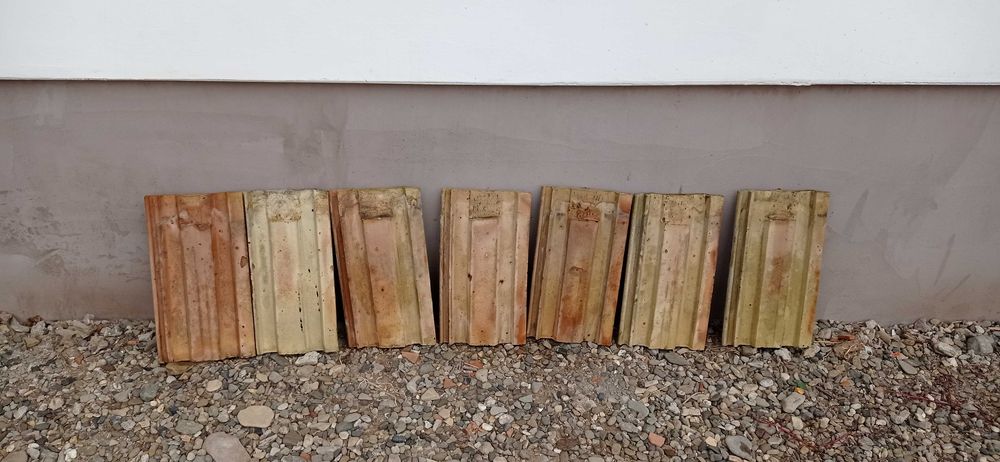 Țiglă ceramică 0,80 bani bucata