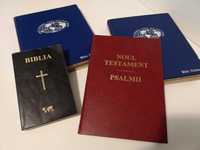 Vând pachet biblie noul testament psalmii în format audio pe casete