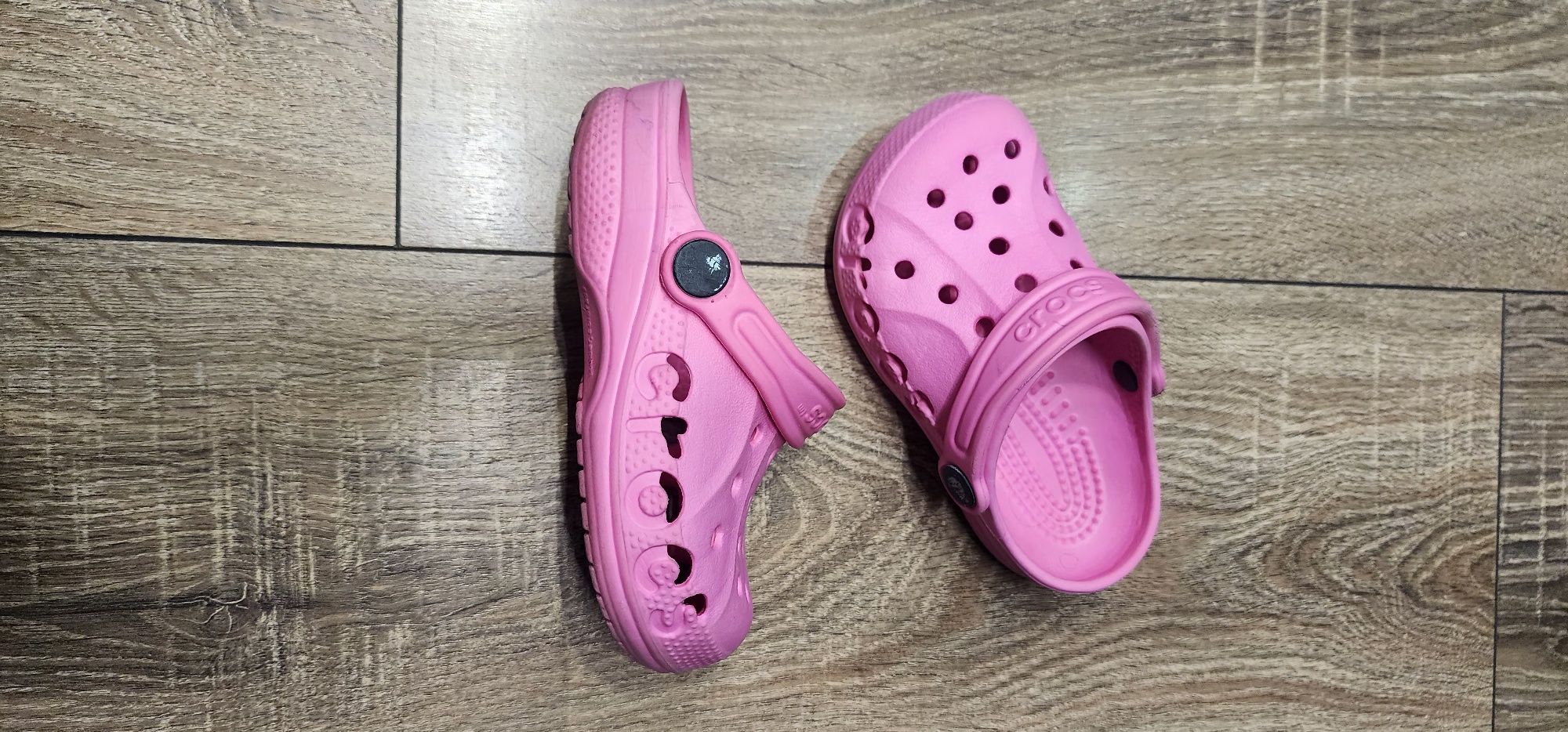 Crocs розови чехли