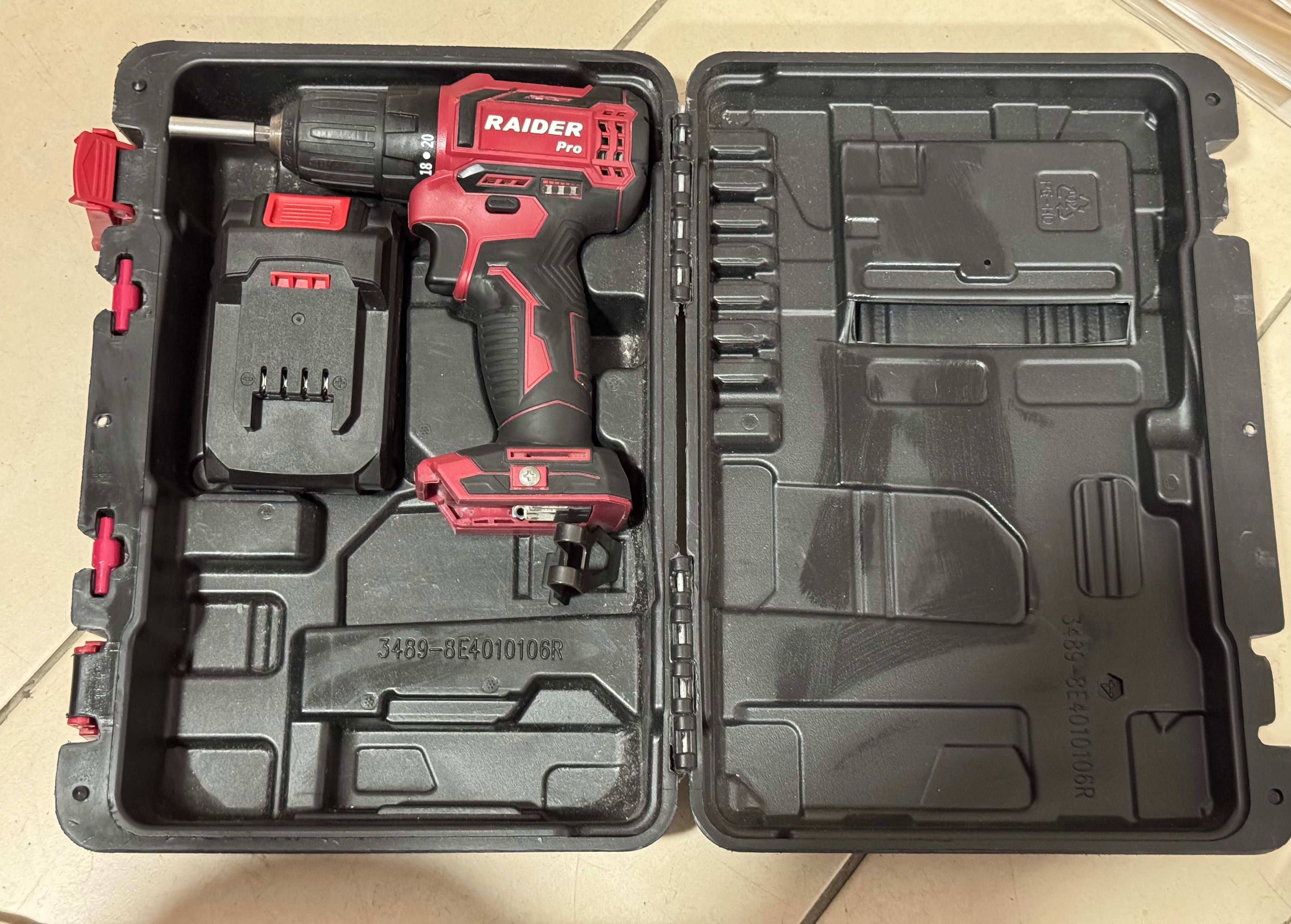 Акумулаторен винтоверт RAIDER RDP-SPCD20