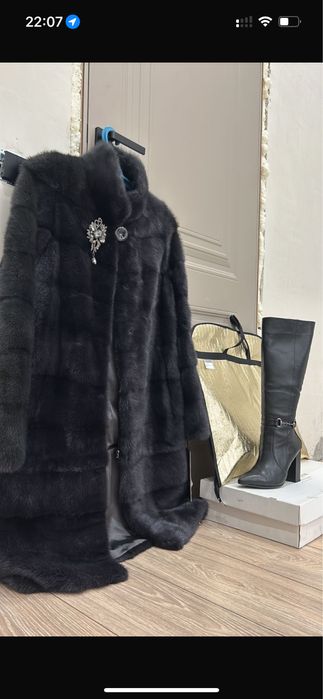 Норковая шуба графит .