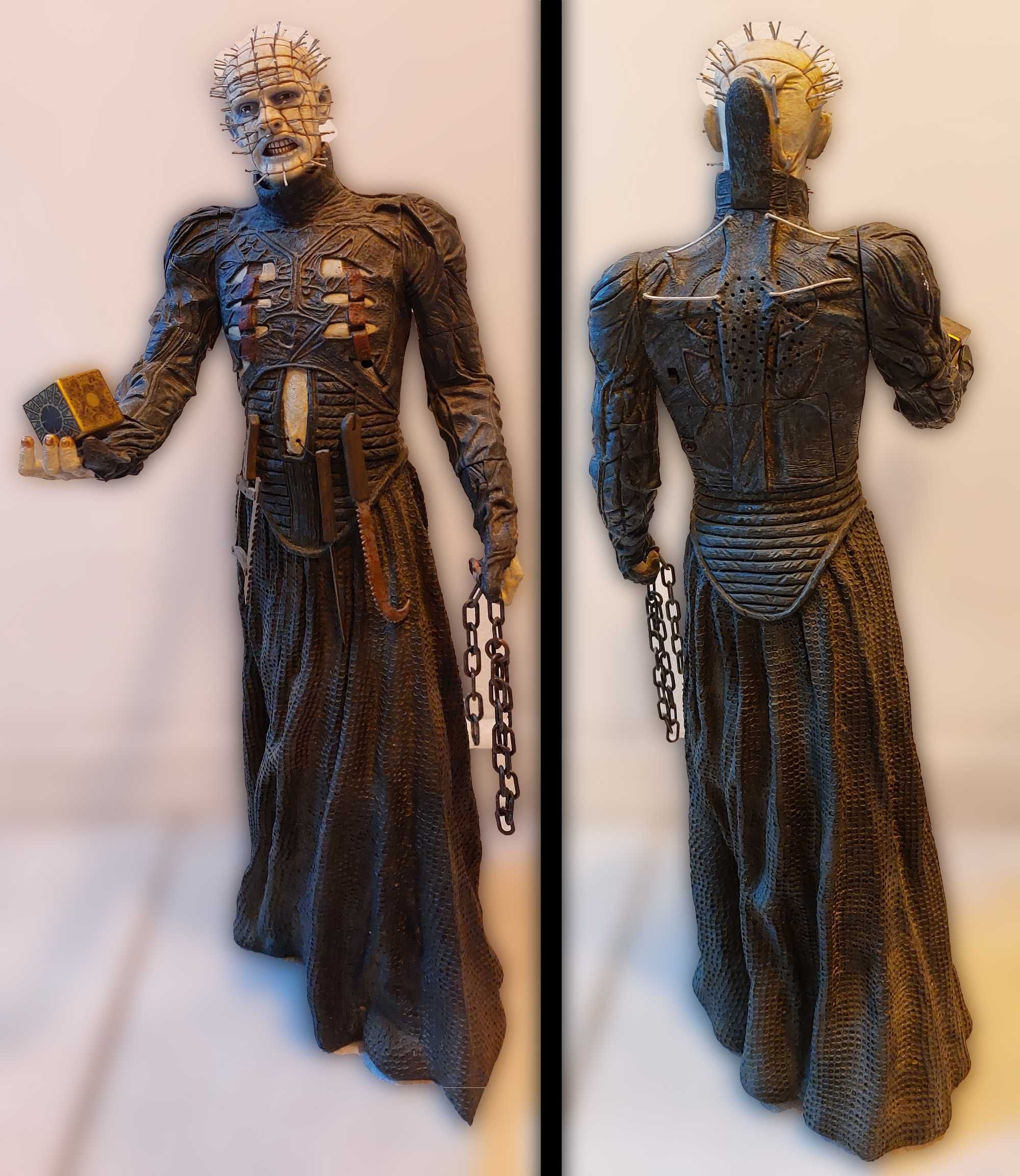Batman и Hellraiser Статуетки