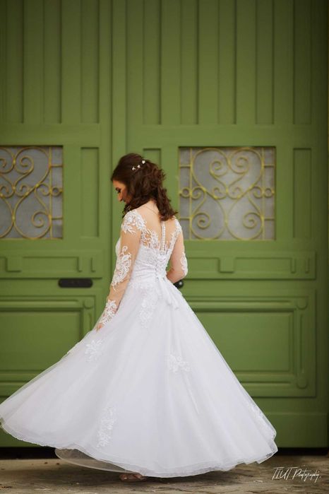 Rochie mireasa + bolerou