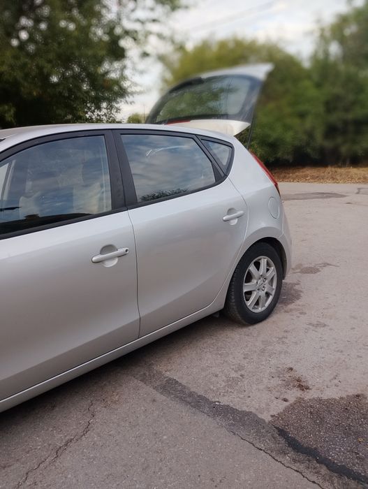 Hyundai i 30 1.6d 90к.с. 2008