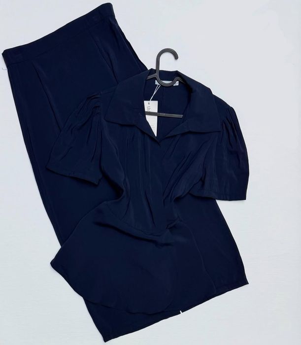 Продам женское платье двойку