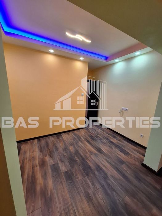Продава се Тристаен апартамент в София, Свобода - 57 кв.м за 2683 €/кв.м - Снимка #9