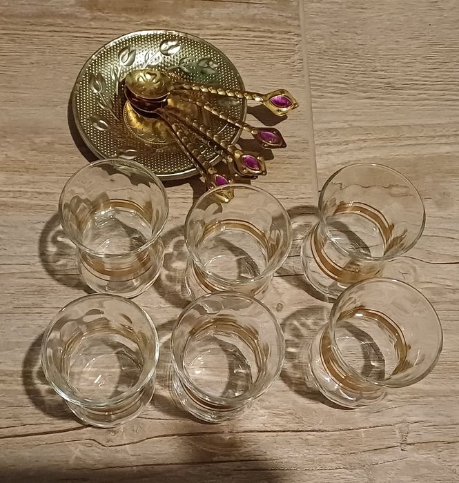 Lot vintage pahare cristal cristalin 18 bucati 3 seturi + cadou