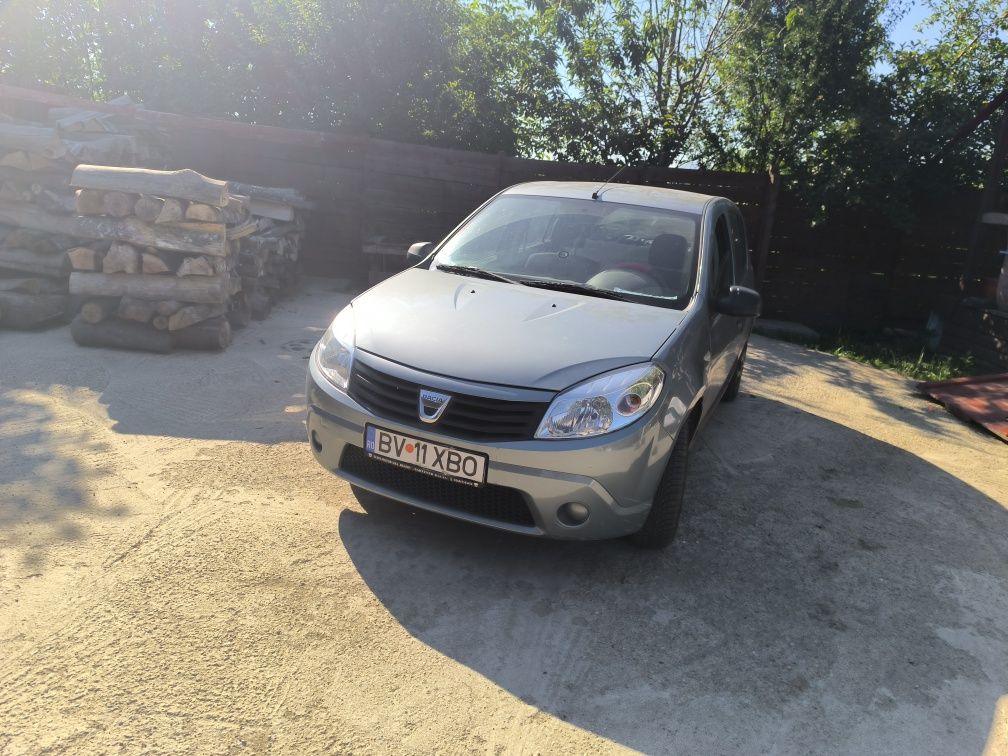 Vand Dacia Sandero gpl  2009 40000 km