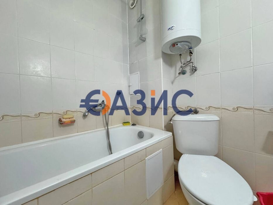 Продава се Двустаен апартамент в Свети Влас - 55 кв.м за 1491 €/кв.м - Снимка #9