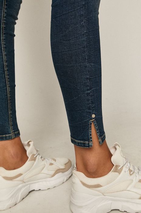 Дънки Medicine.