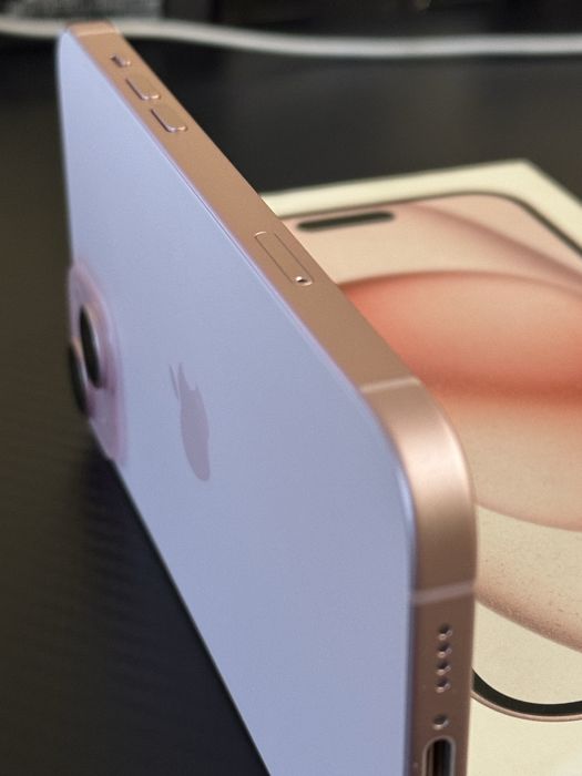 iPhone 15 Plus Pink 256GB *КАТО НОВ*