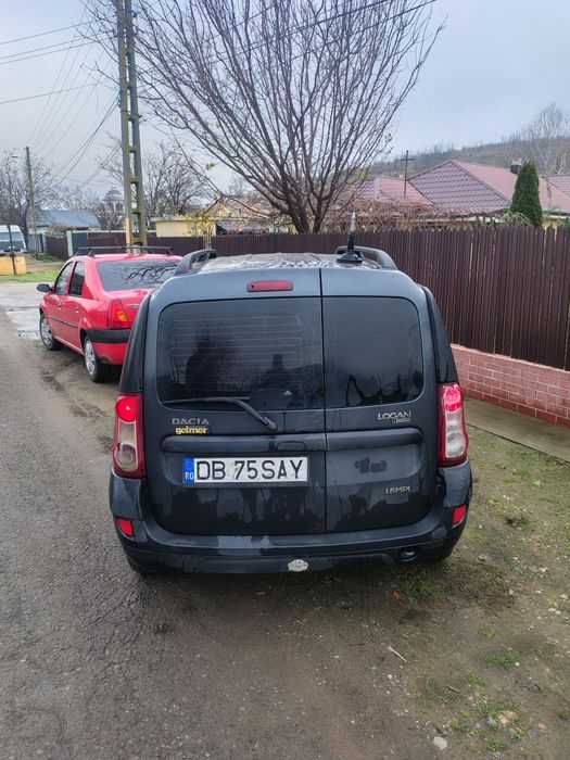 Se vinde Logan MCV 2008