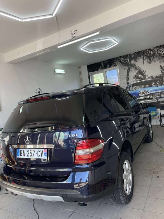 Mercedes ML 320