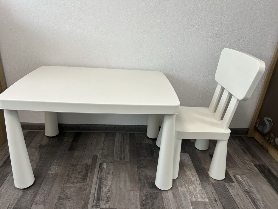 Masa si scaun ikea