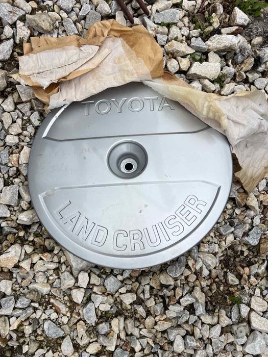 Капак за резервна гума Toyota Land Cruiser