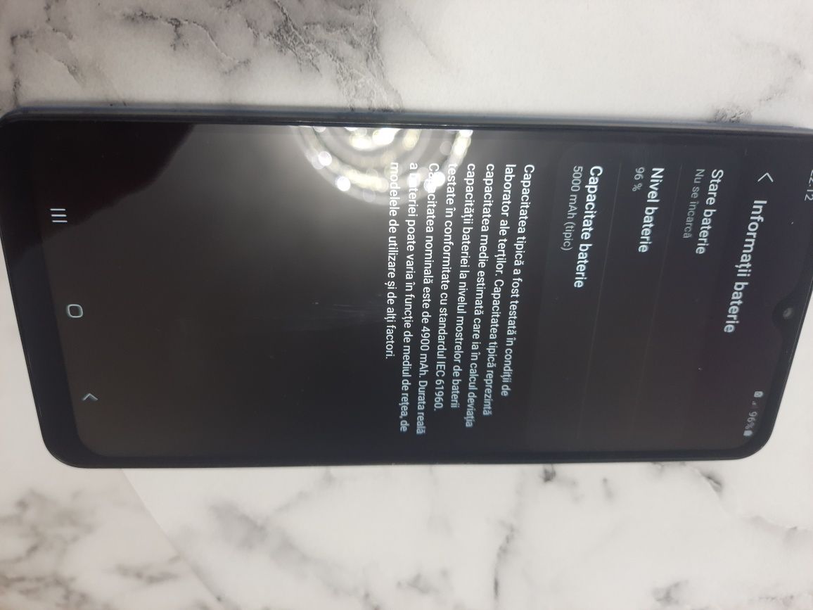 Vând samsung a12