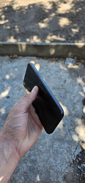 Vând display iPhone15plus