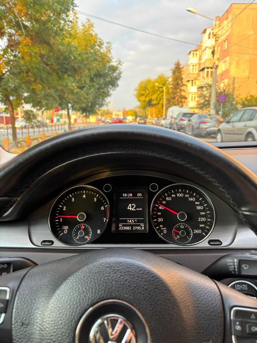 Vand vw passat b7 an fabricatie 2011 automat
