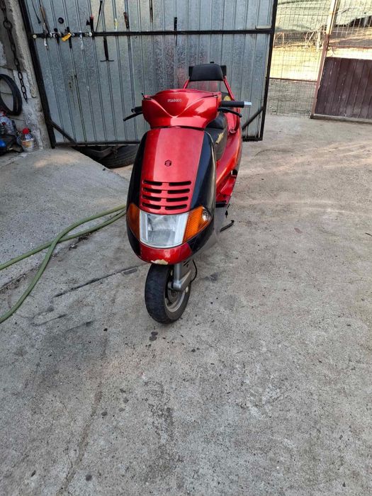 Vând scuter piaggio hexagon nefuncțional