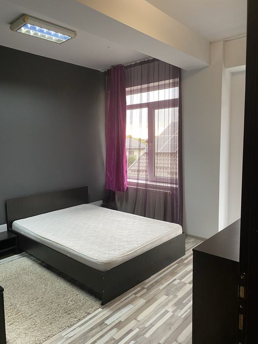 Apartament 3 camere de inchiriat