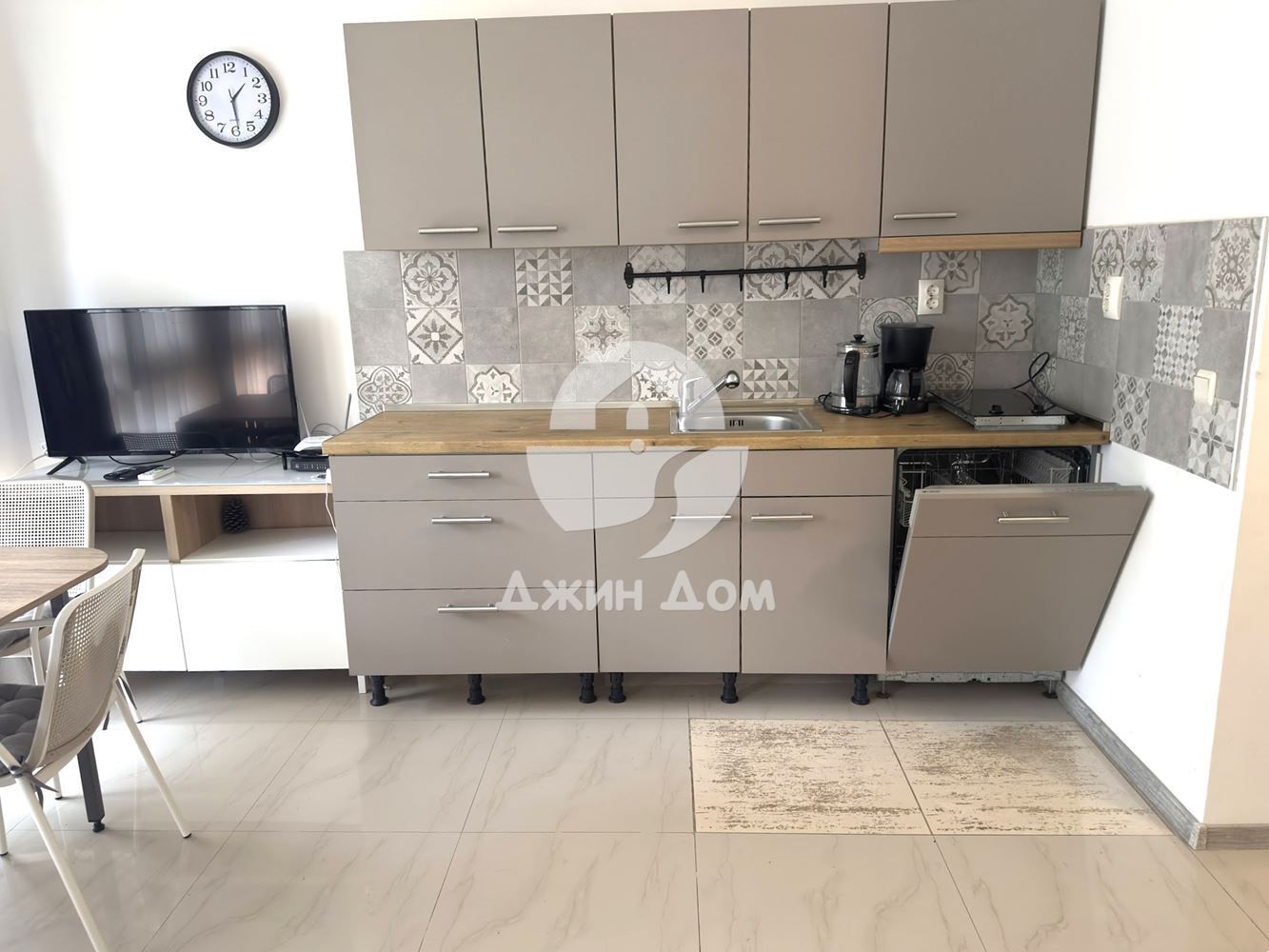 Просторен двустаен мезонет във „Вила Итта“, к.к. Слънчев бряг