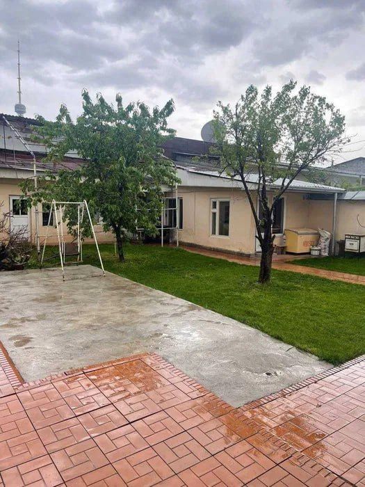 Продаётся дом в центре Юнусабада