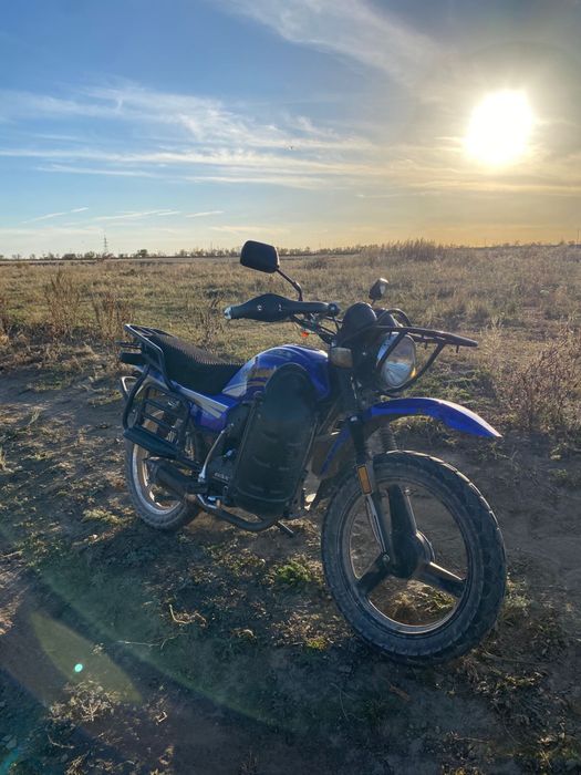Продаётся Мотоцикл 200куб