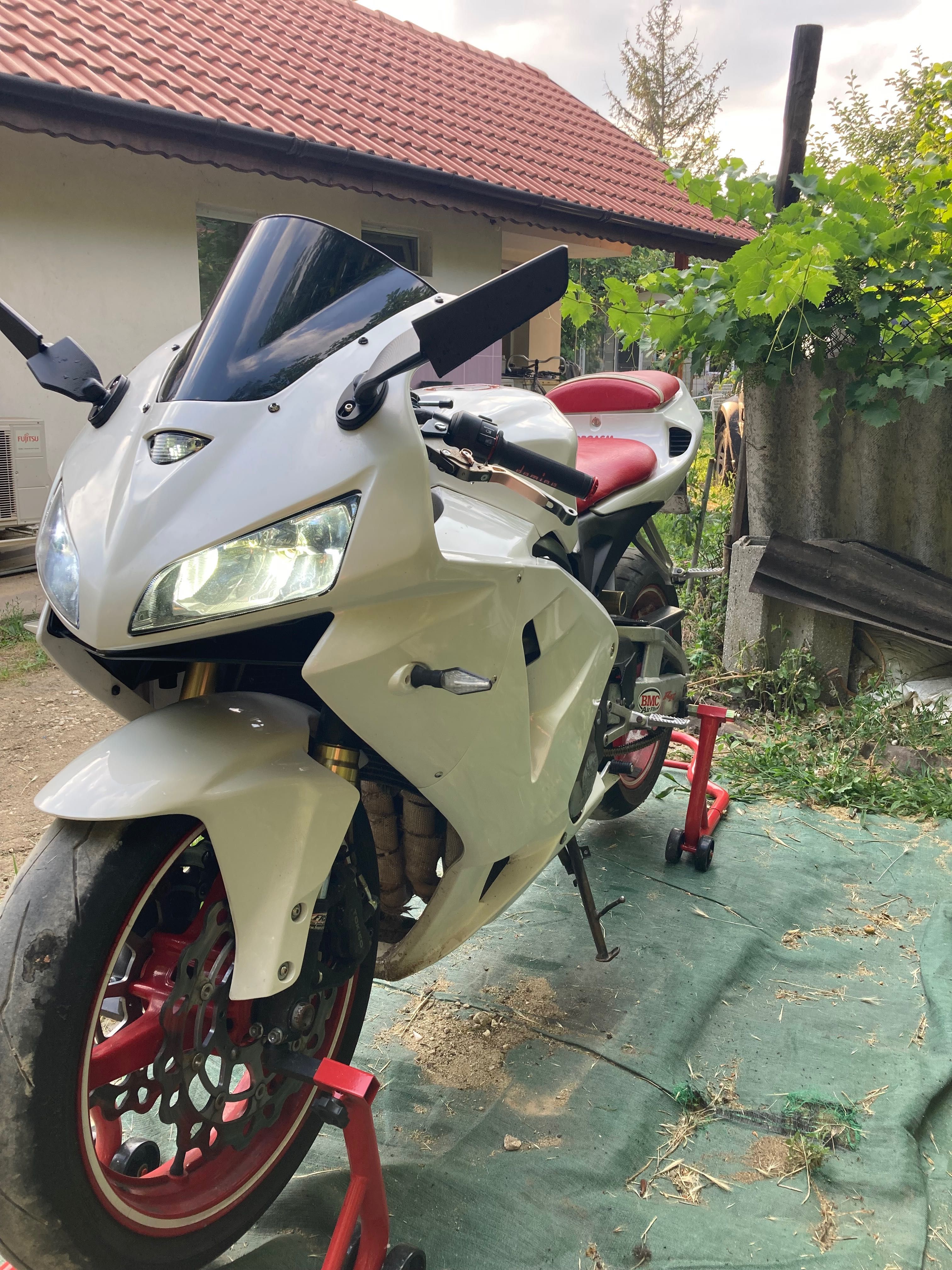 Honda CBR 600rr 2004