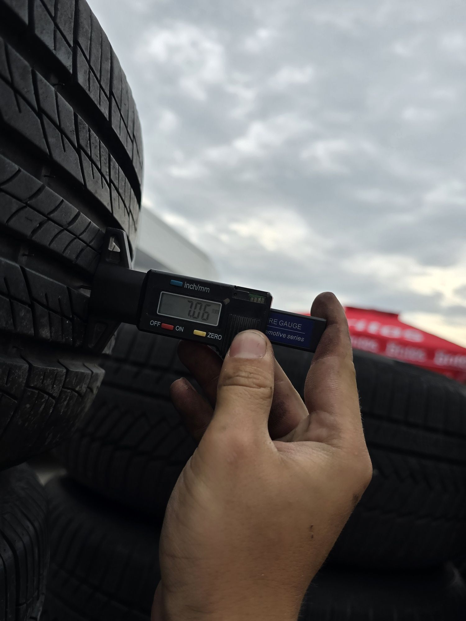 4 Броя 245/65/17 Hankook 7mm