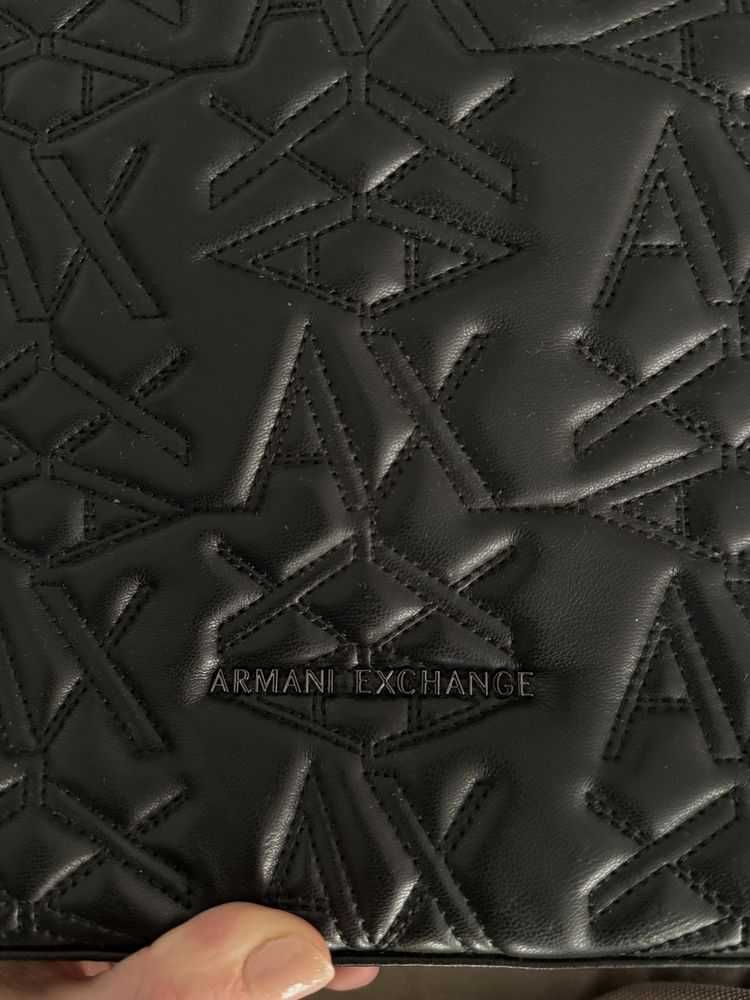 Armani Exchange оригинална дамска чанта