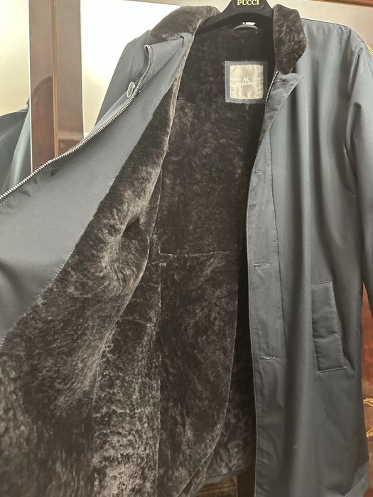 Продаю  современную парку