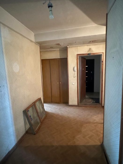 4 комнатная метро Минор напротив ЖК Казахстан