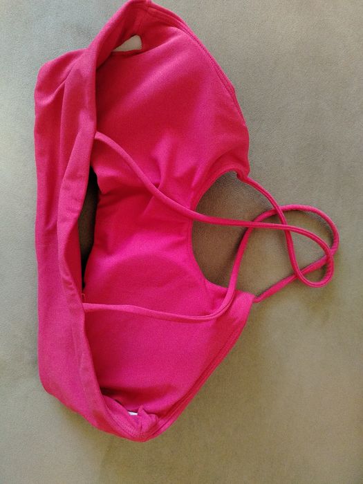 Bustiera fit în mărime L