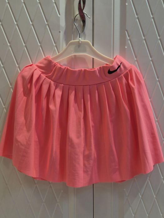 Продавам тенис полички за момиче